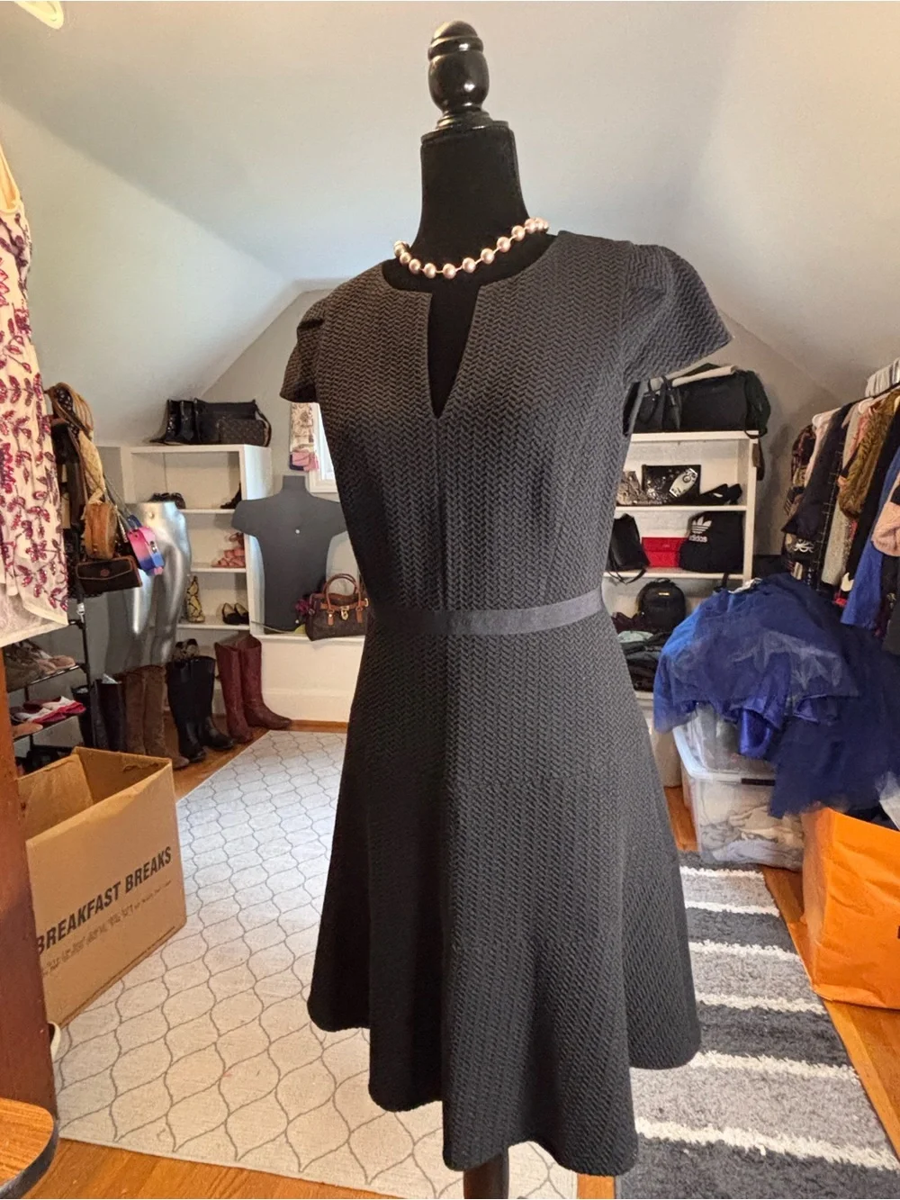 Rebecca Taylor Black Textured Fit & Flare Dress Sz 4 Classic Little Black Dress - Picture 3 of 8